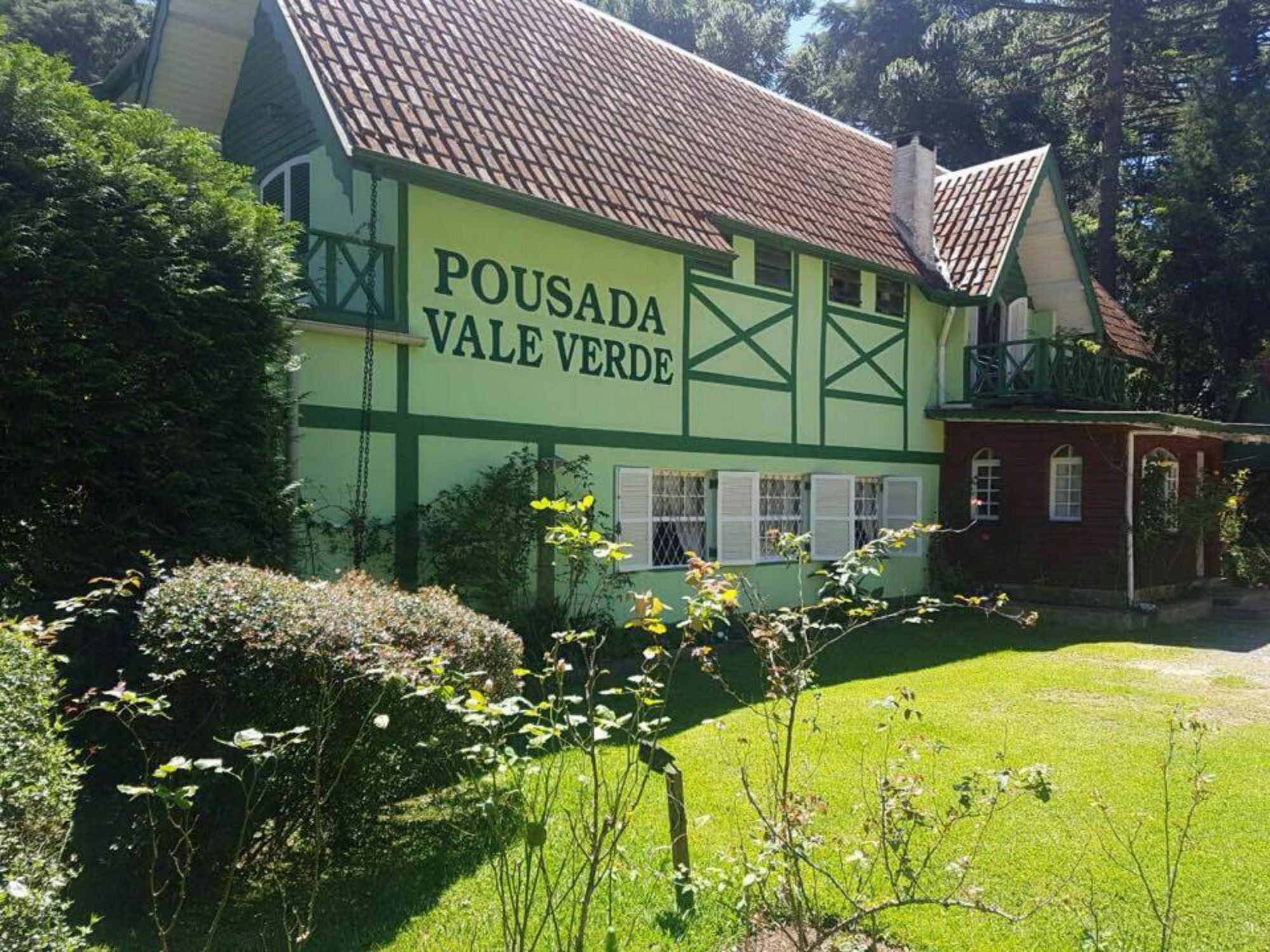 Pousada Vale Verde Campos do Jordao Exterior photo